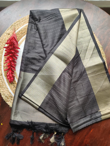 Beautiful Black Zari weaves Saree Contrast golden blouse