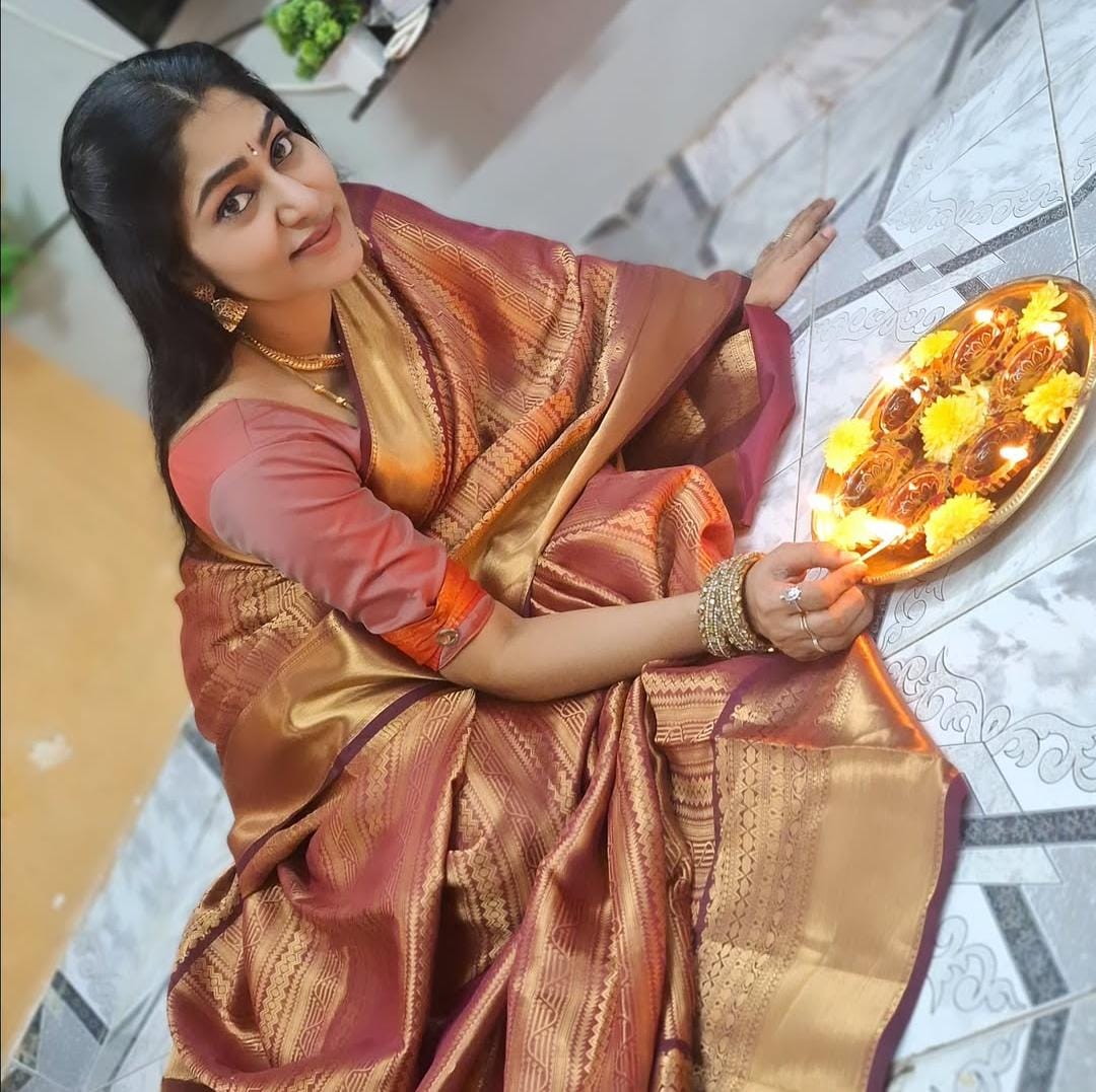 Maroon kanjeevaram Silk Saree